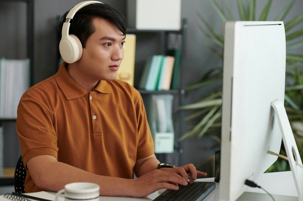 Découvrez easygenerator : la solution simple pour vos formations